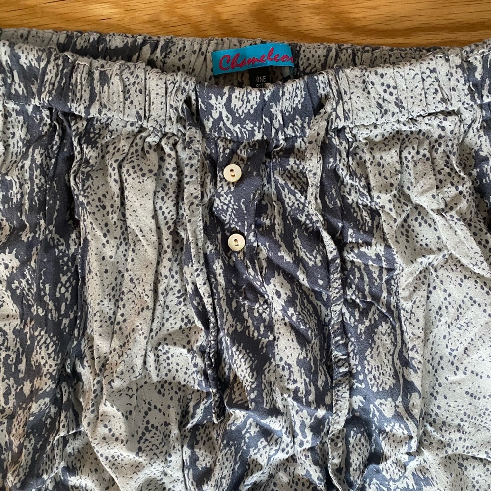 Drawstring Flowy Pant - Picture 3 of 5